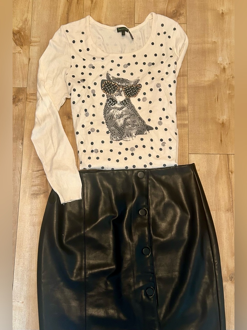 OOTD OUTFIT BUNDLE – Joseph Ribkoff Skirt (12) & Tricotto Top (L)